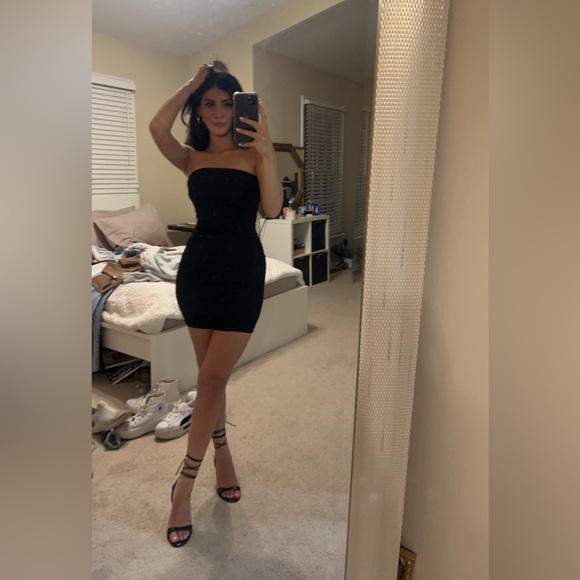 CHARVI MINI DRESS BLACK size US 0 - Picture 2 of 3